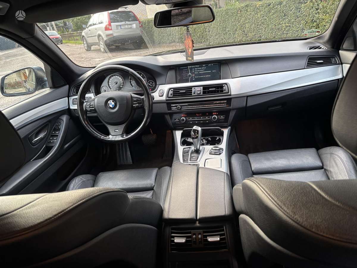 BMW 530, 3.0 l., wagon