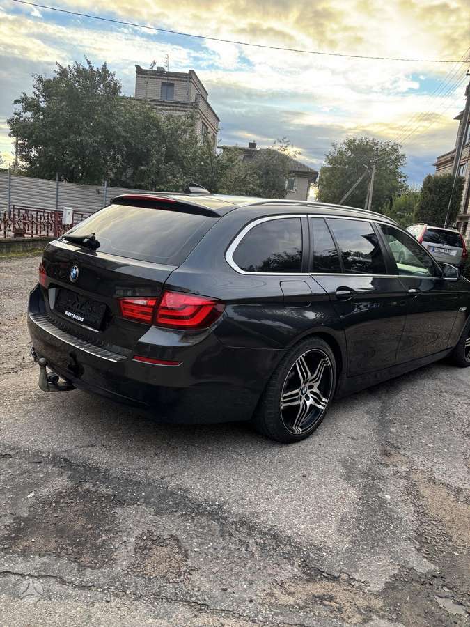 BMW 530, 3.0 l., wagon