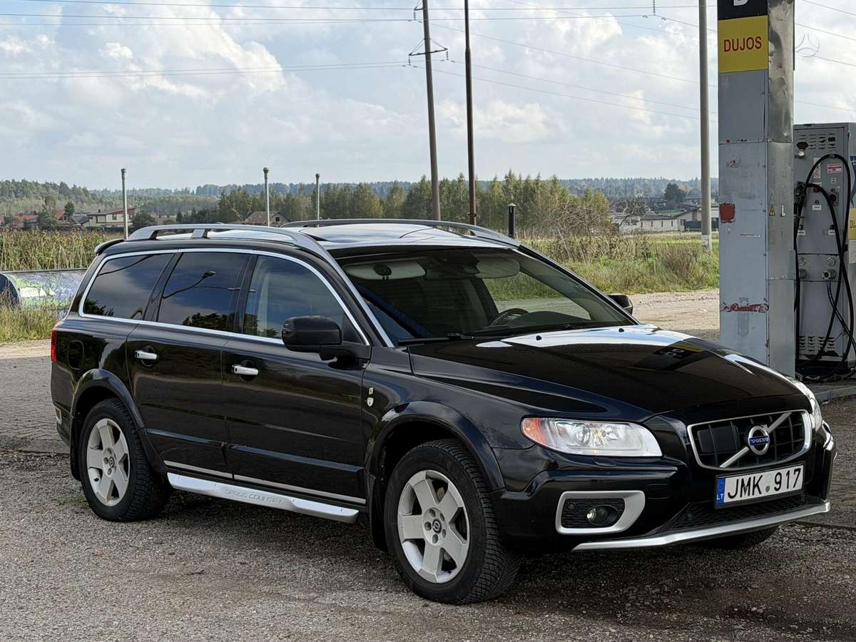 Volvo XC70, 2.4 l., Универсал