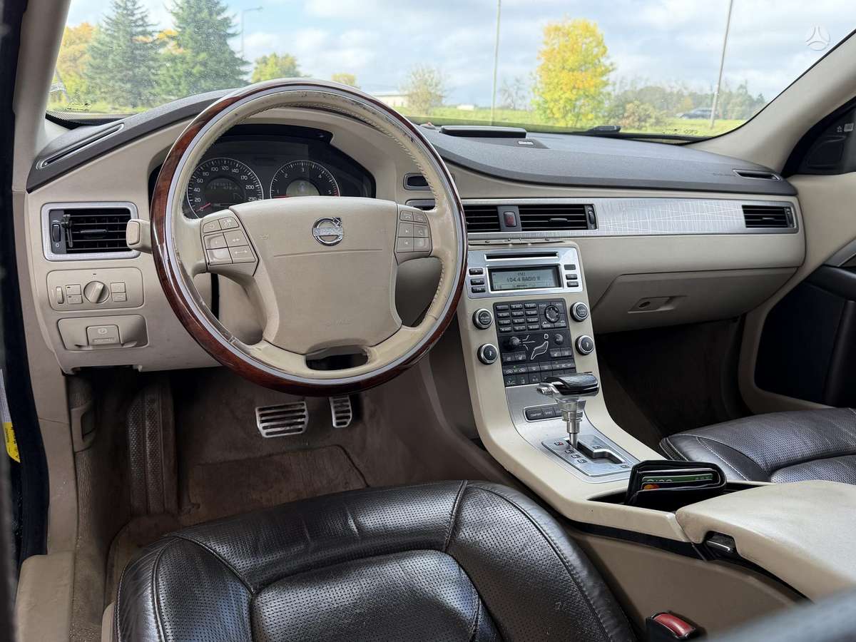 Volvo XC70, 2.4 l., Универсал