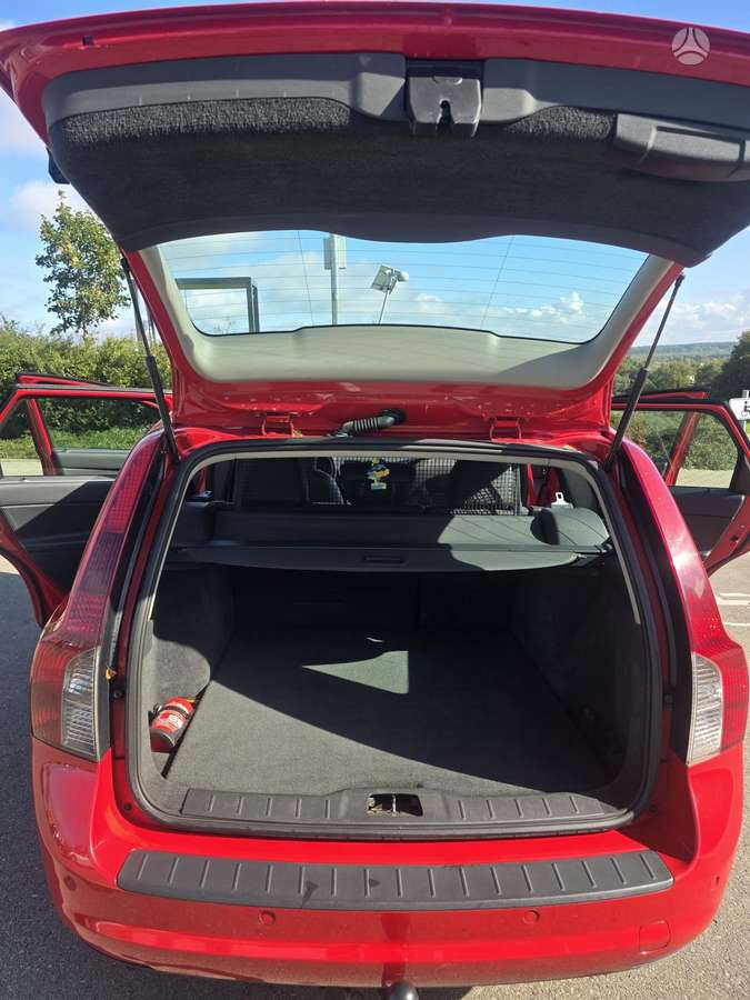 Volvo V50, 2.0 l., Универсал