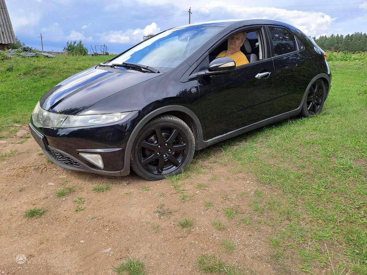 Honda Civic, 2.2 l., hatchback
