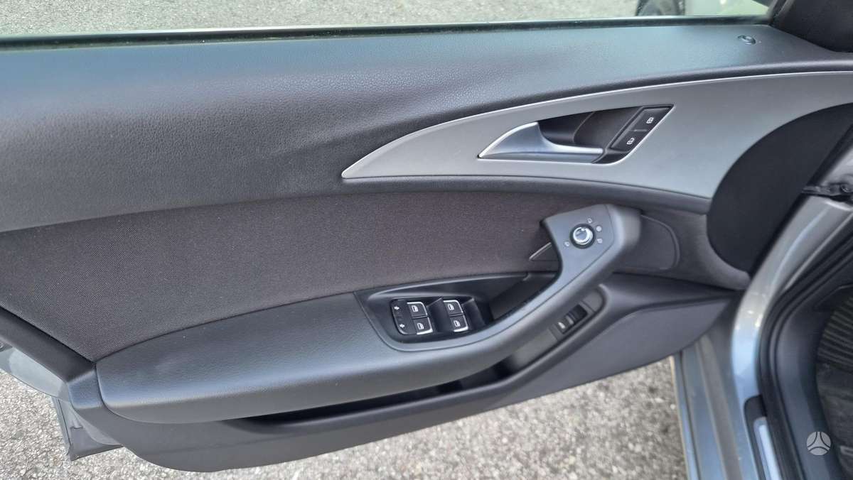 Audi A6, 2.0 l., universalas