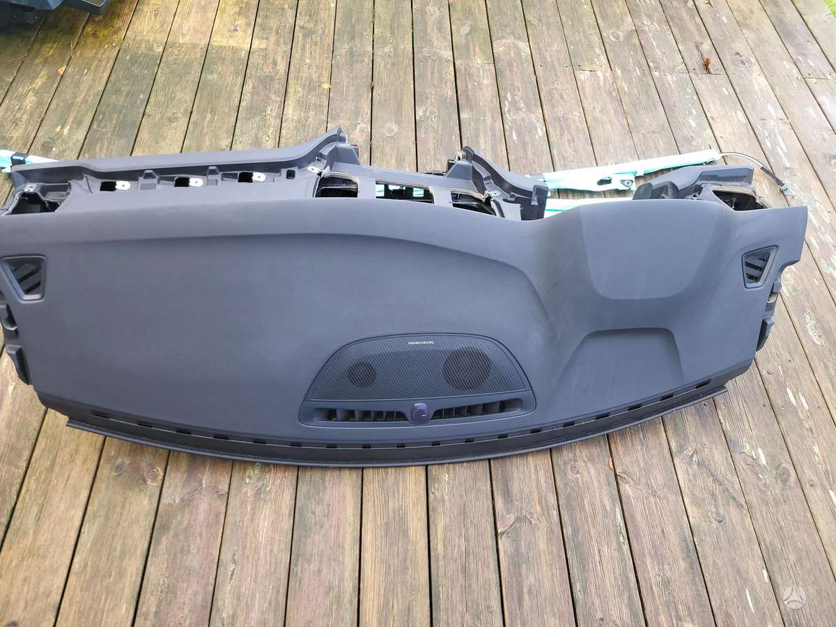 Volvo S60, 31477465, консоль