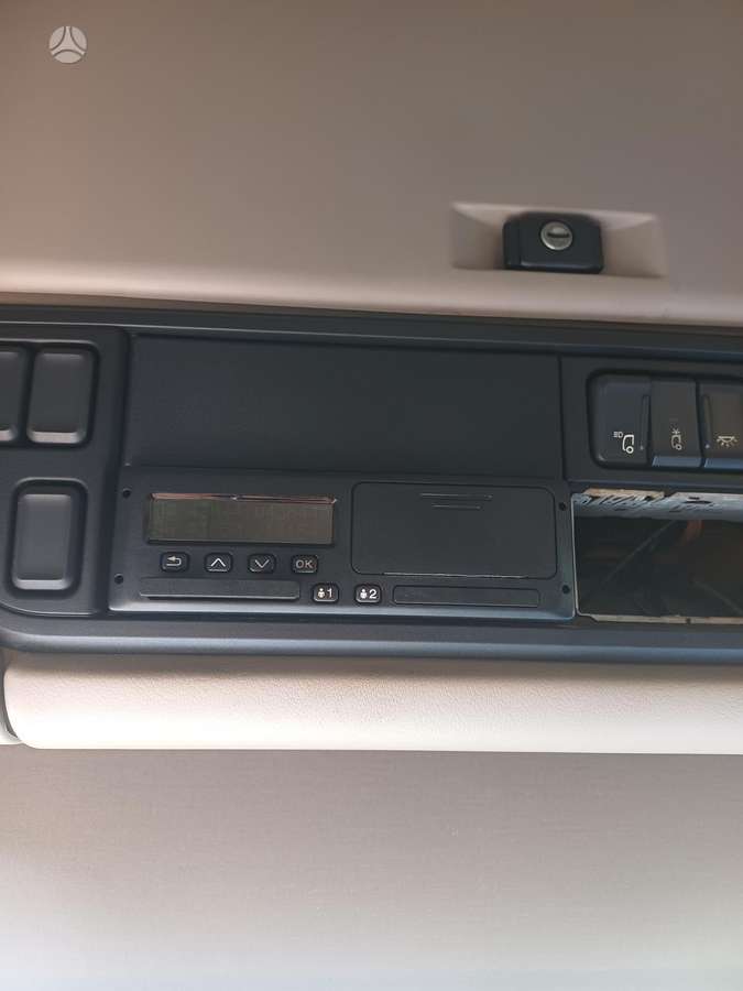 DAF XF 460, 2 miegamosios vietos
