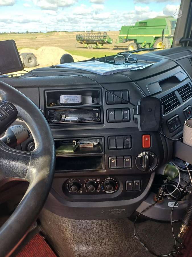 DAF XF 460, 2 miegamosios vietos