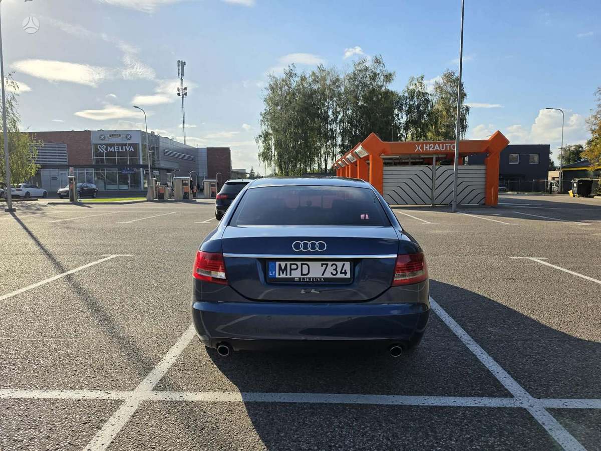 Audi A6, 2.0 l., Седан