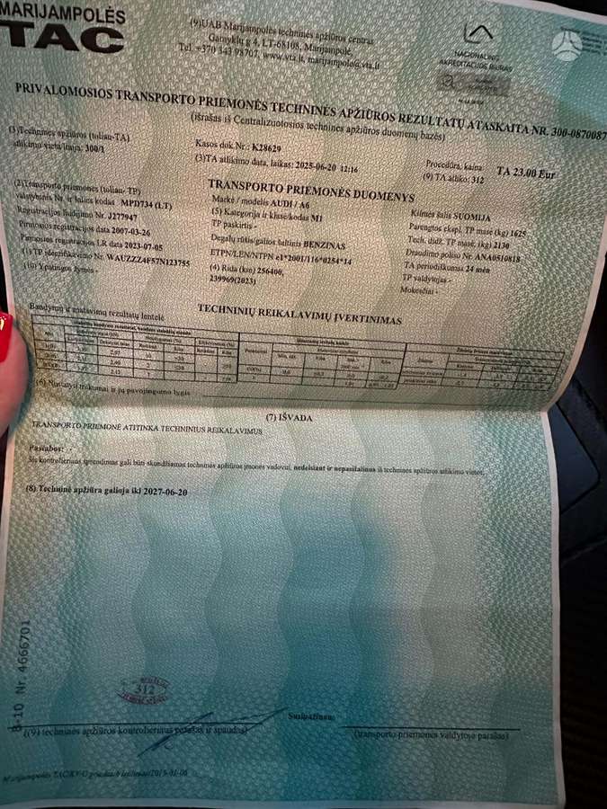 Audi A6, 2.0 l., Седан