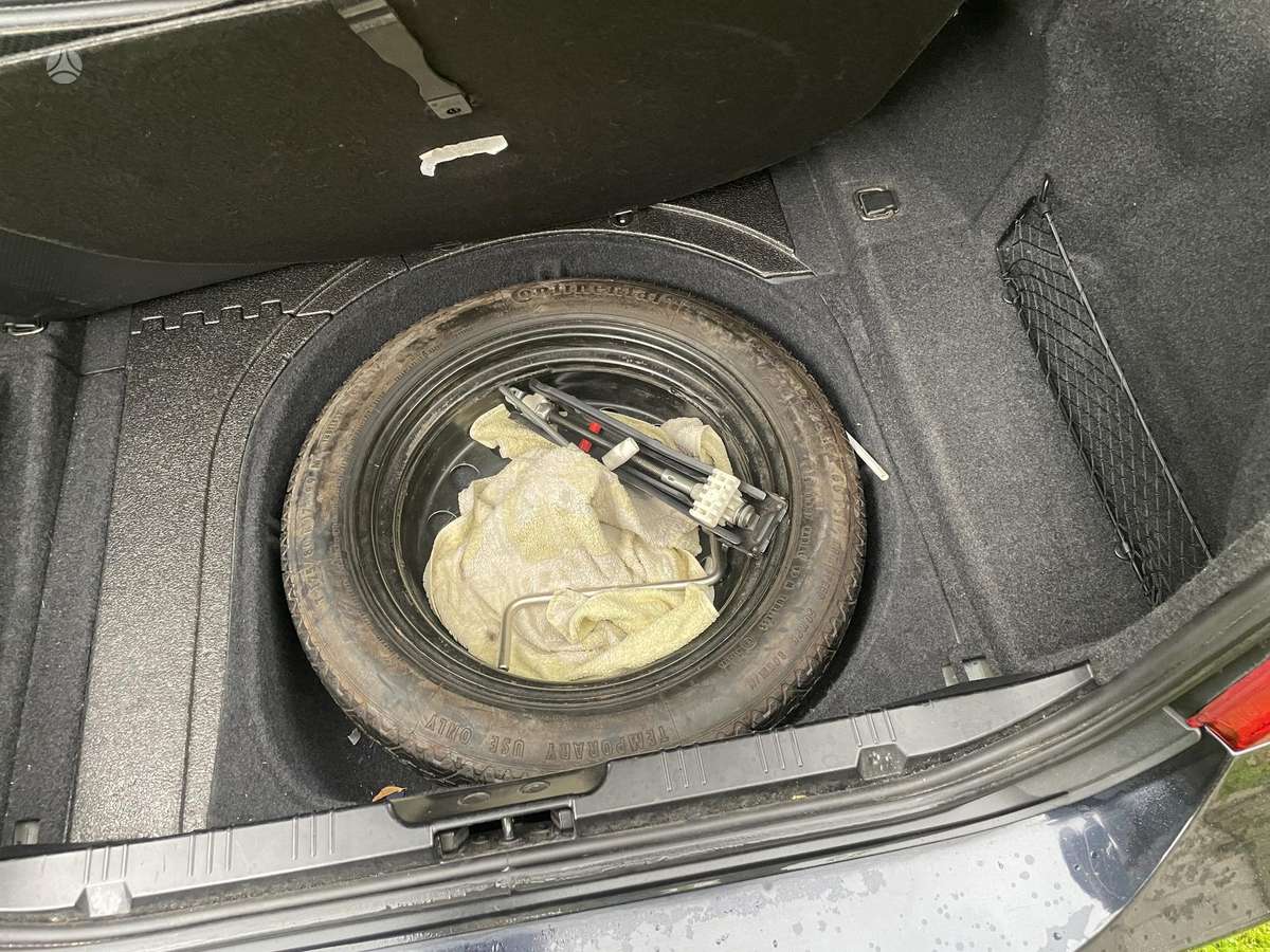 BMW 550, 4.8 l., Седан
