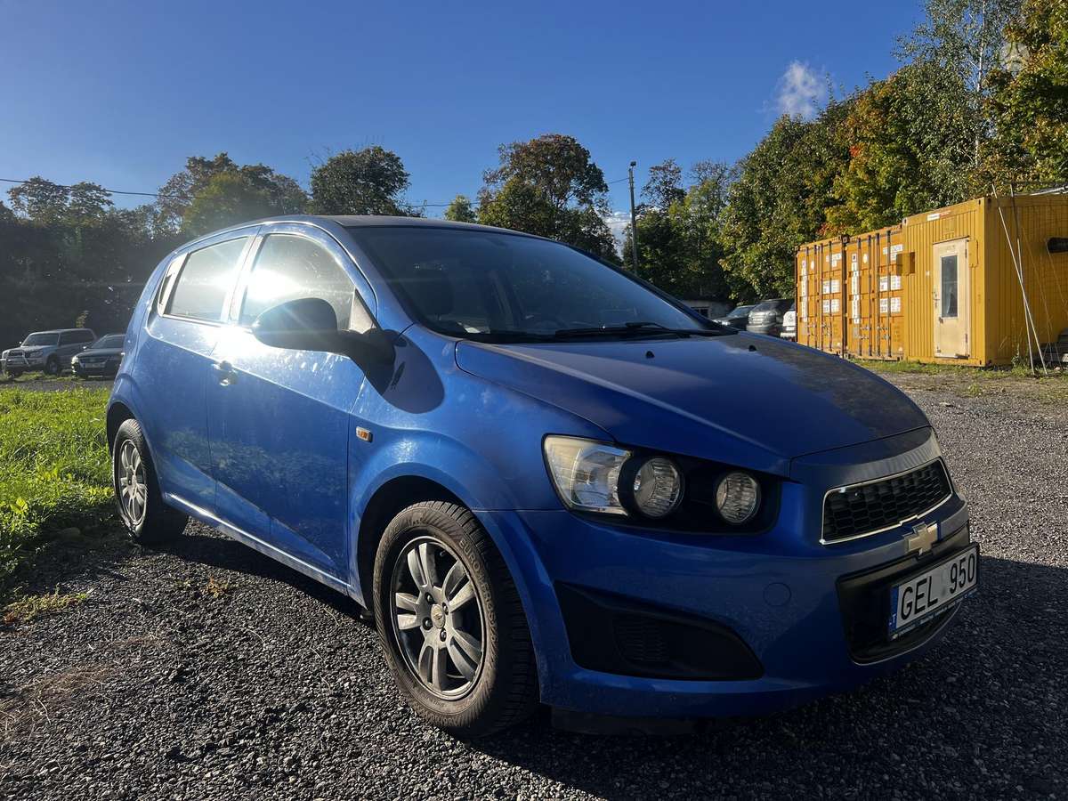 Chevrolet Aveo, 1.4 l., Хэтчбек