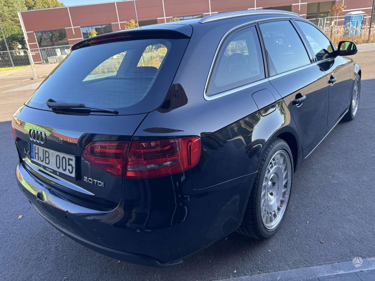 Audi A4, 2.0 l., Универсал