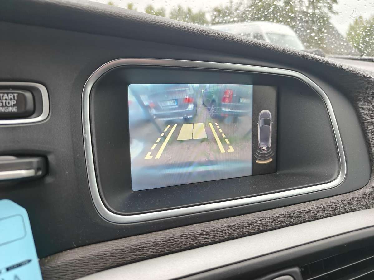 Volvo V40, 1.6 l., hatchback