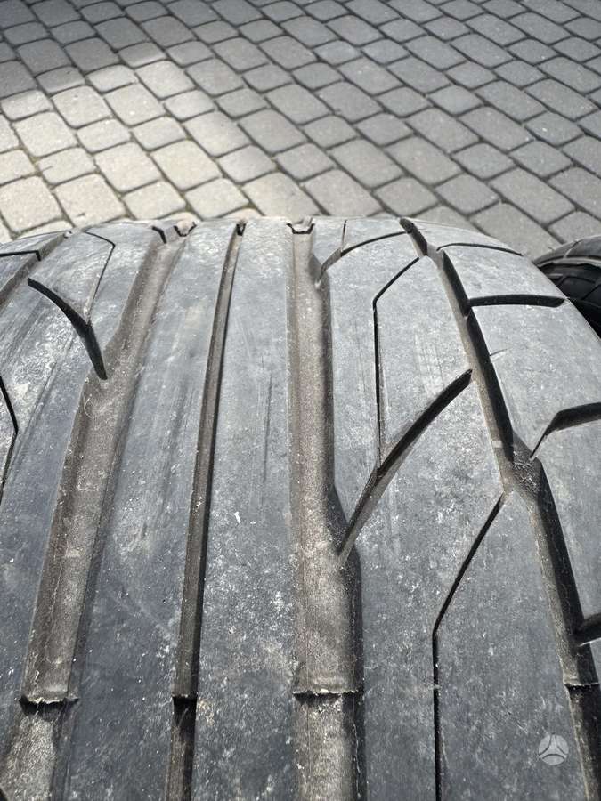 Nitto, летние 285/35 R20