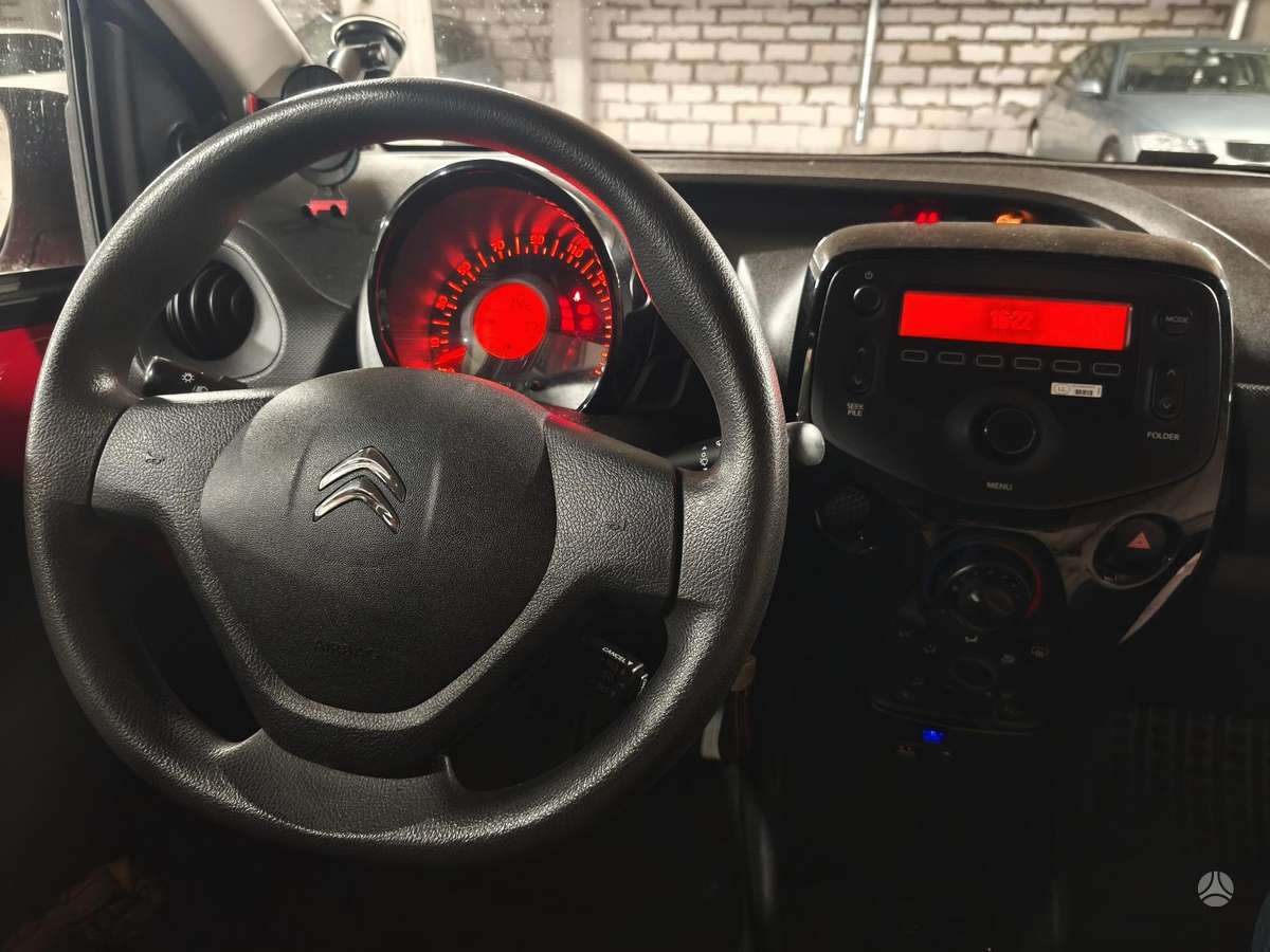 Citroen C1, 1.0 l., hatchback