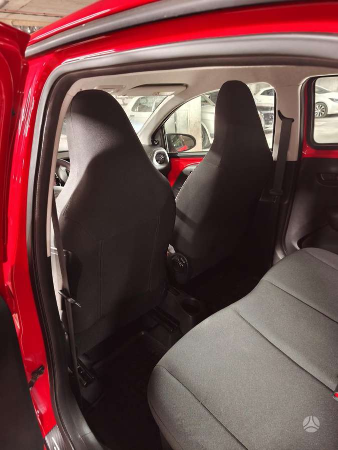 Citroen C1, 1.0 l., hatchback