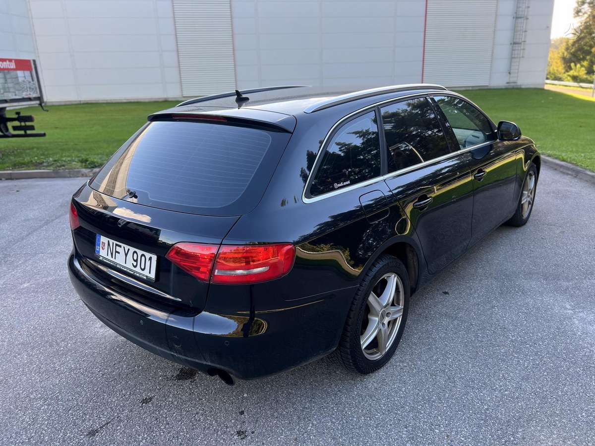 Audi A4, 1.8 l., universalas