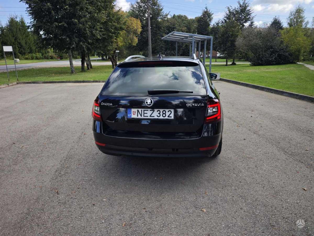 Skoda Octavia, 2.0 l., hatchback