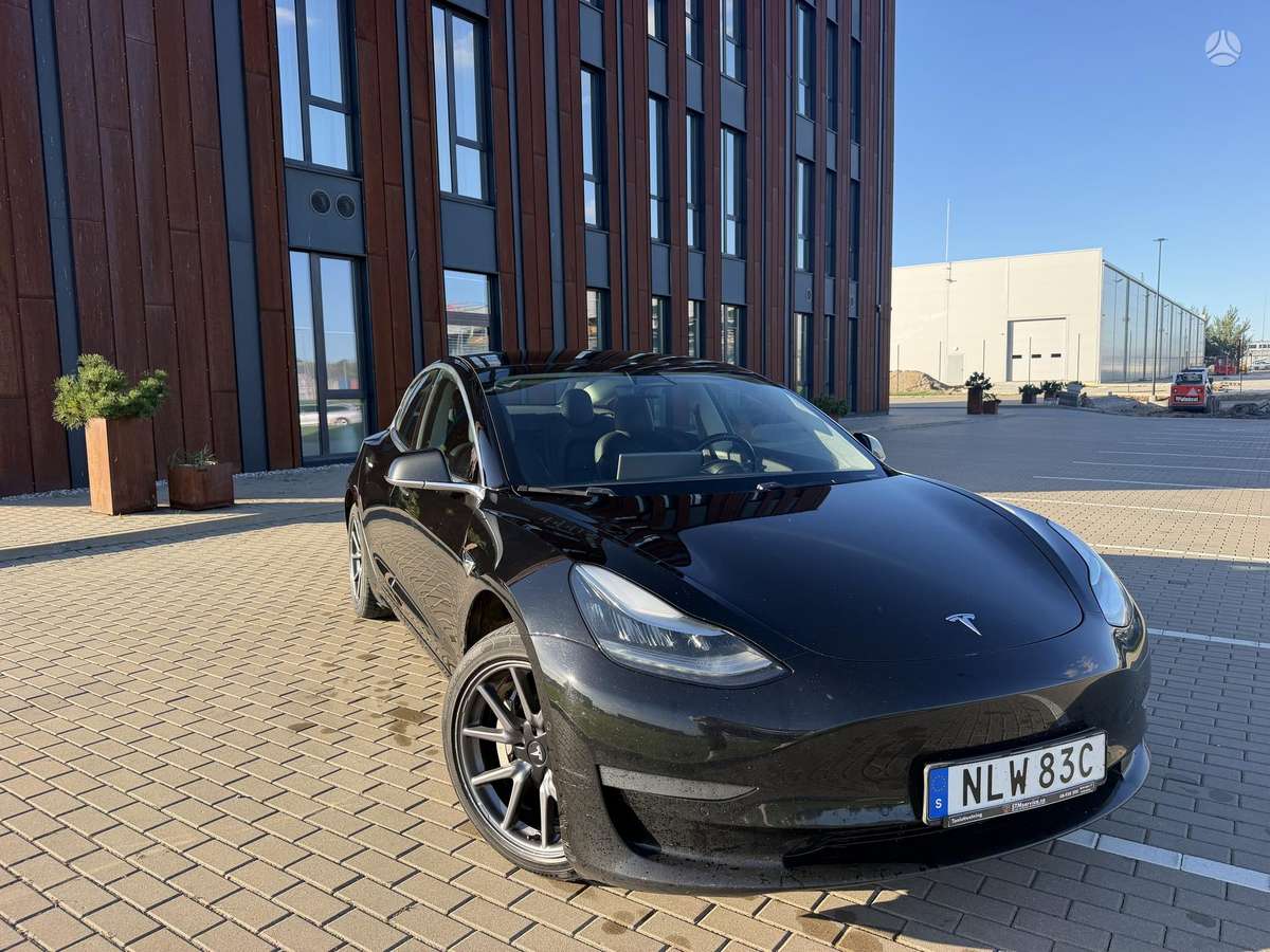 Tesla Model 3, 75 кВт·ч, Седан