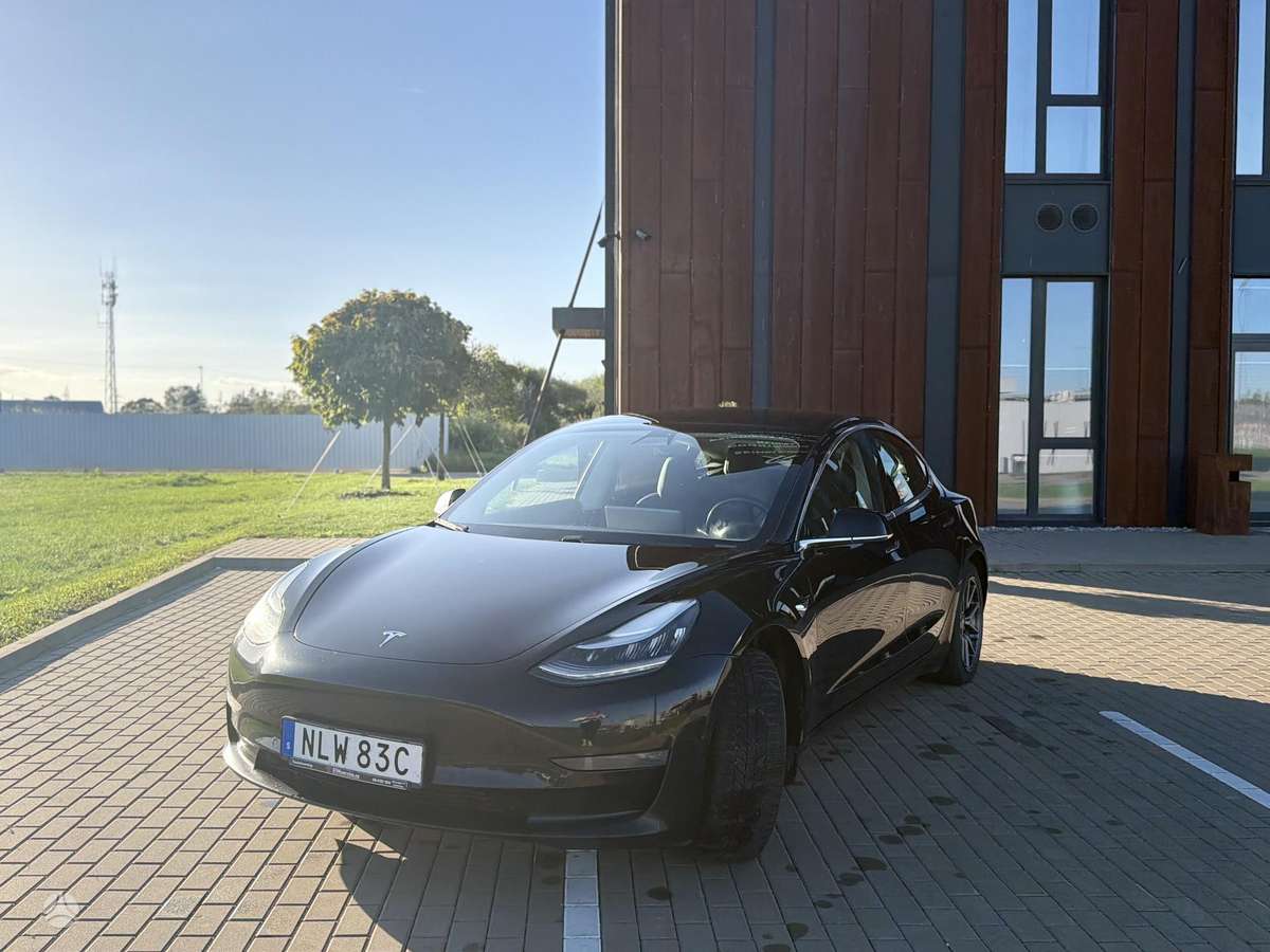 Tesla Model 3, 75 кВт·ч, Седан