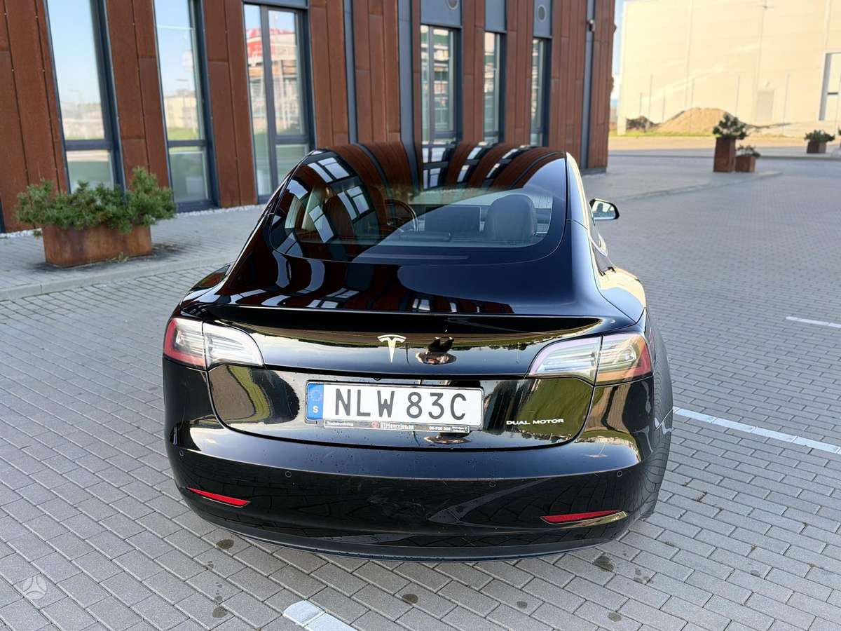 Tesla Model 3, 75 кВт·ч, Седан