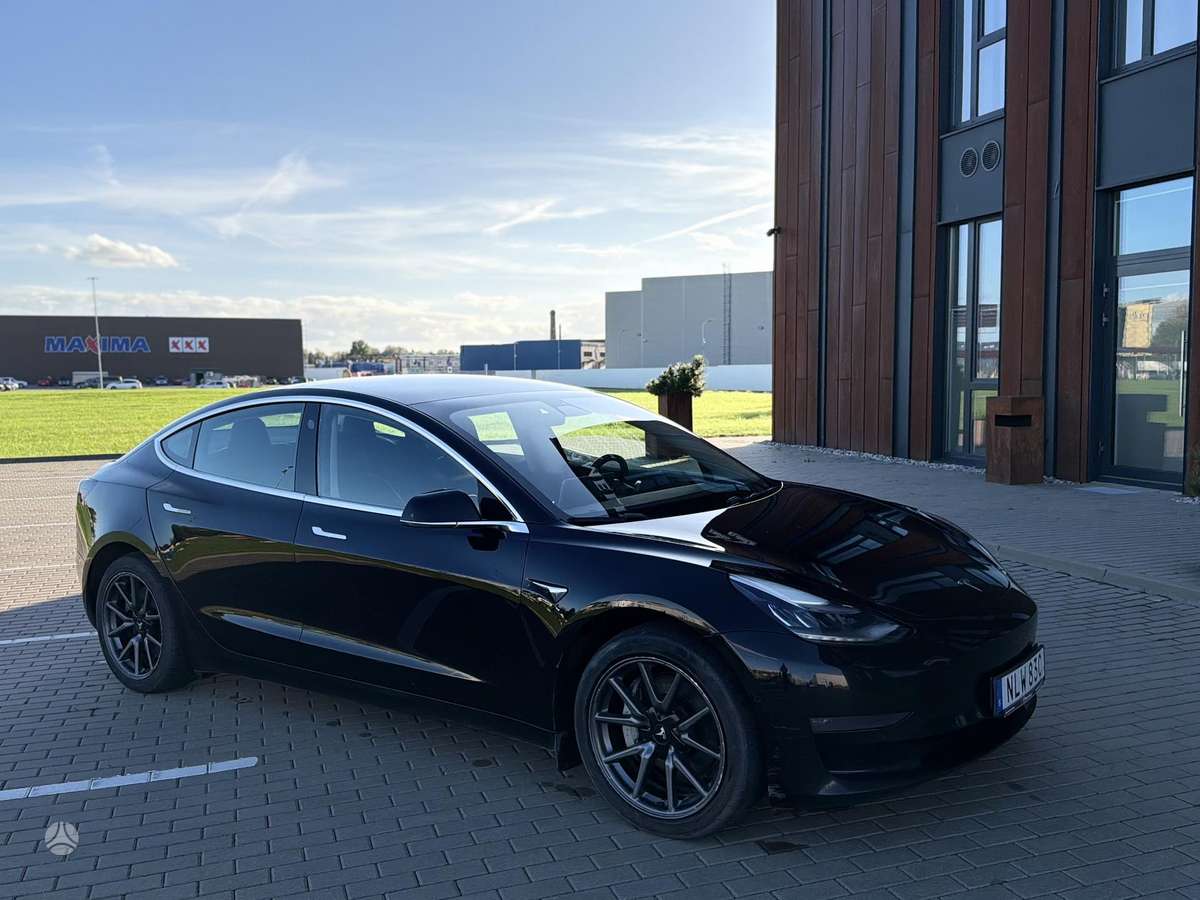 Tesla Model 3, 75 кВт·ч, Седан