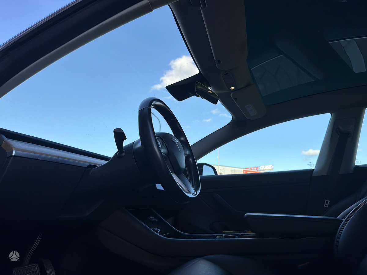 Tesla Model 3, 75 кВт·ч, Седан