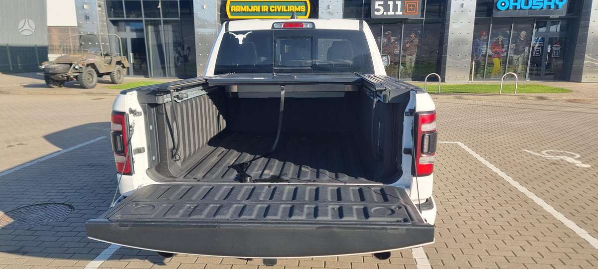 Dodge Ram, 5.7 l., Пикап