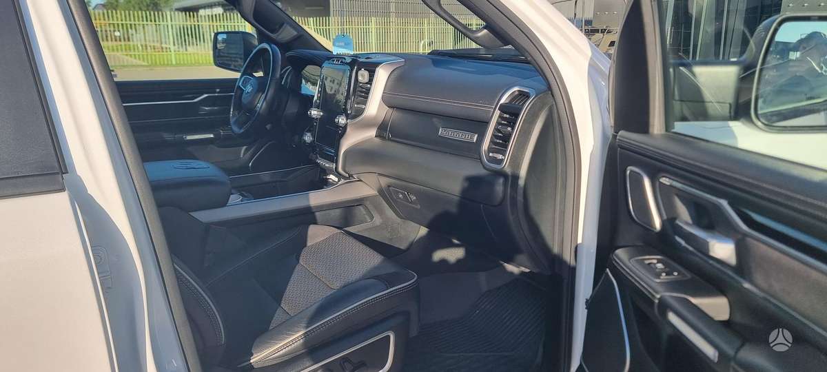 Dodge Ram, 5.7 l., Пикап