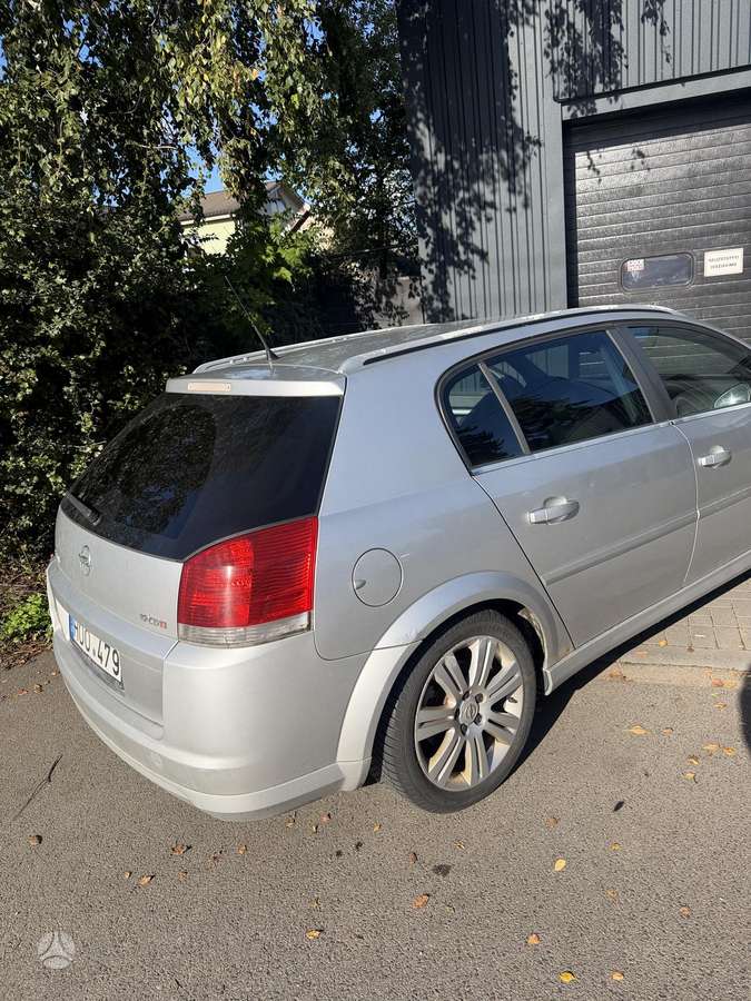 Opel Signum, universalas