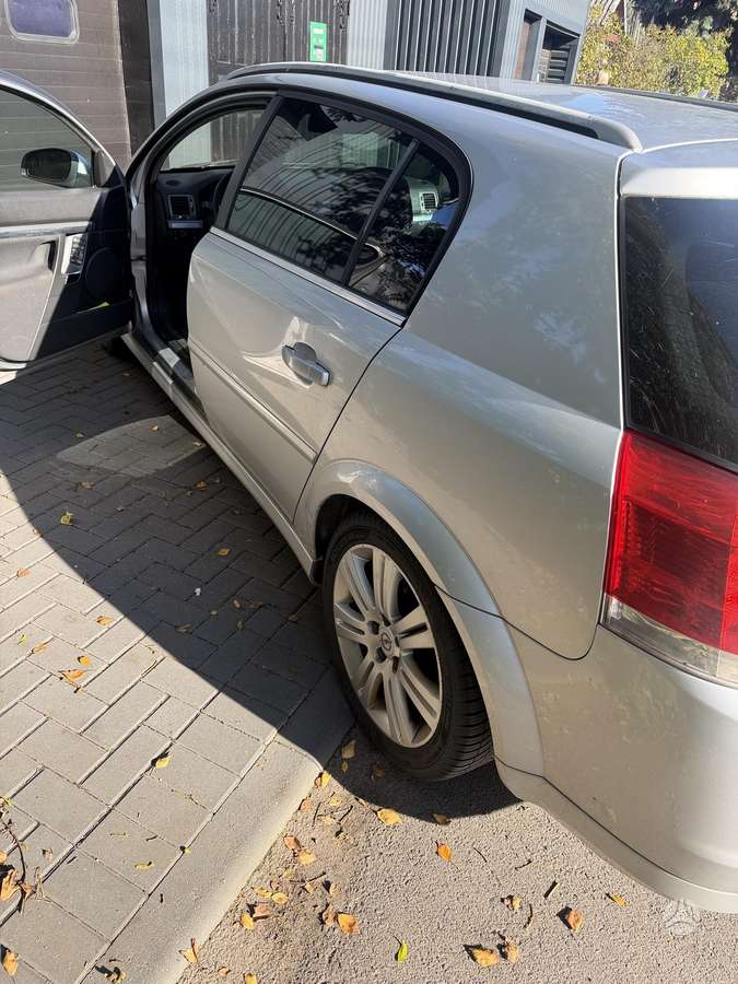 Opel Signum, universalas