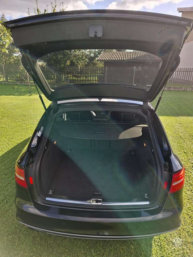 Audi A4, 2.0 l., Универсал
