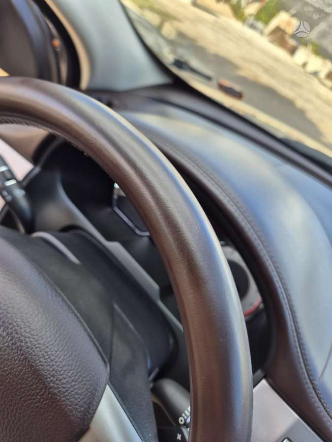 Jaguar XF, 4.2 l., Седан