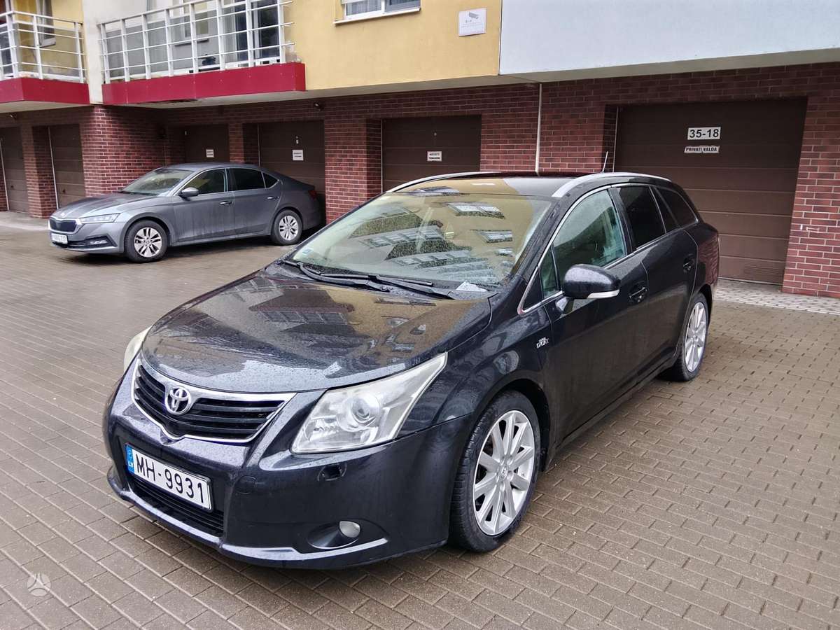 Toyota Avensis, 2.2 l., Универсал