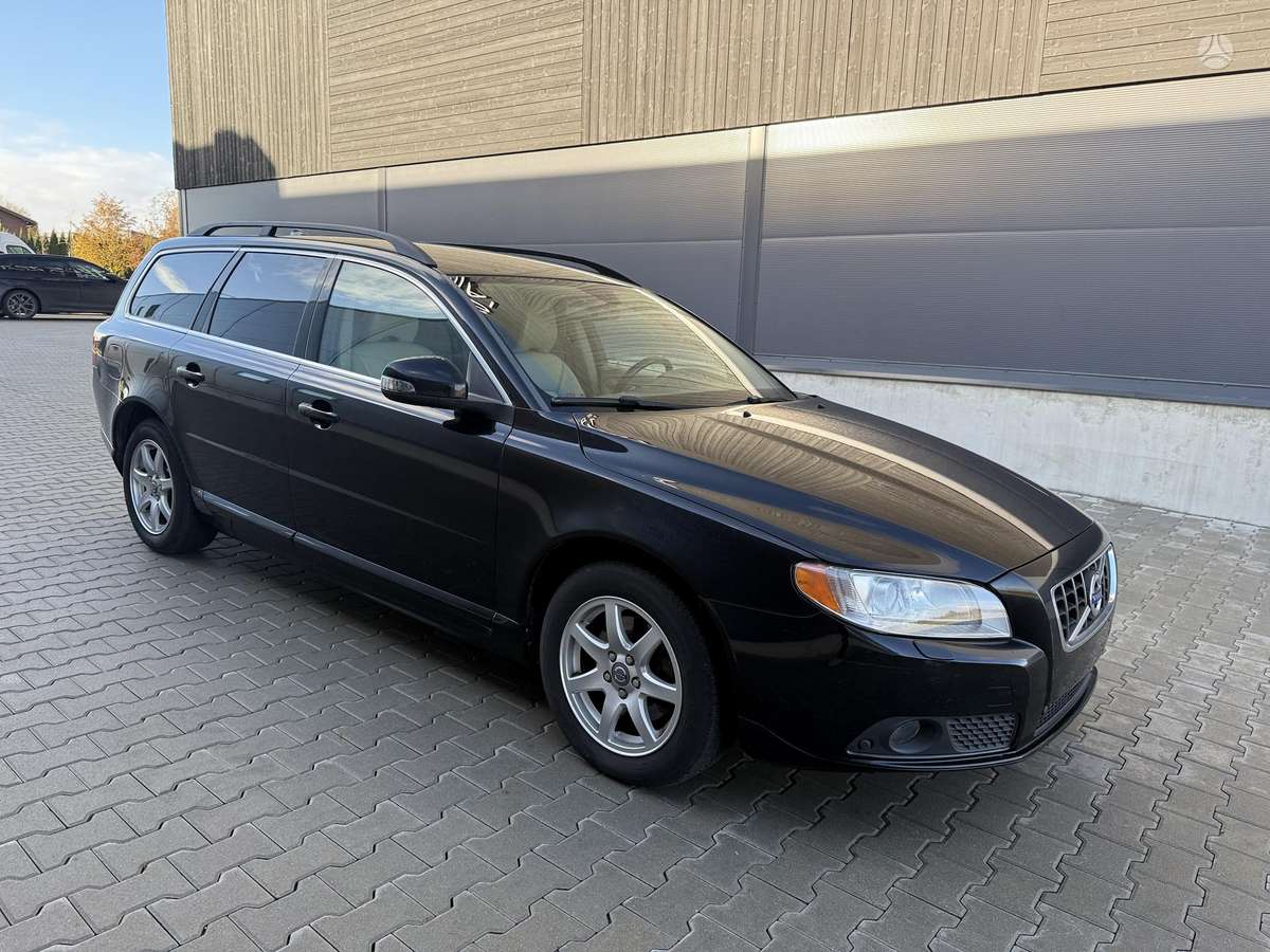 Volvo V70, 2.0 l., wagon