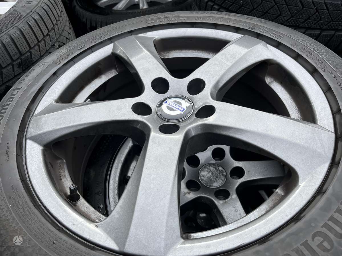 Volvo, vieglmetāla, R17