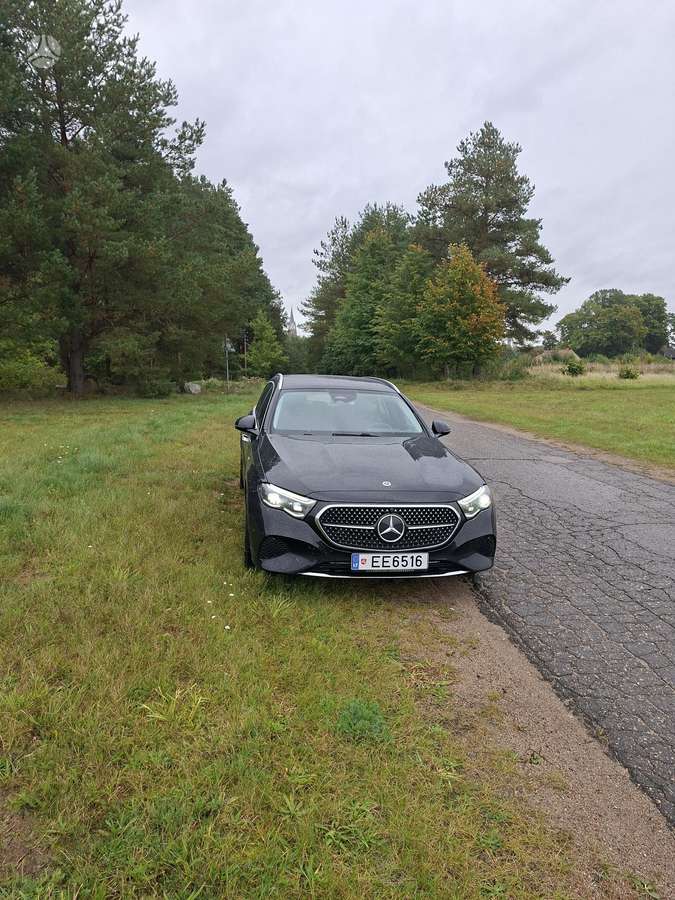 Mercedes-Benz E300, 2.0 l., universalas