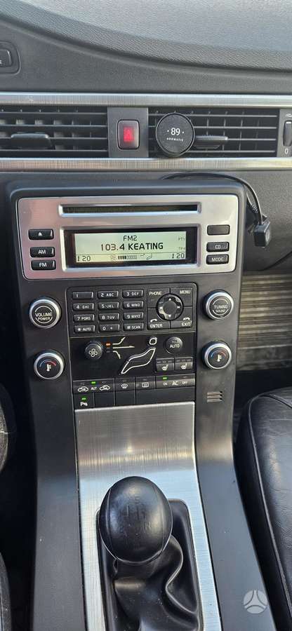 Volvo V70, 2.4 l., universalas