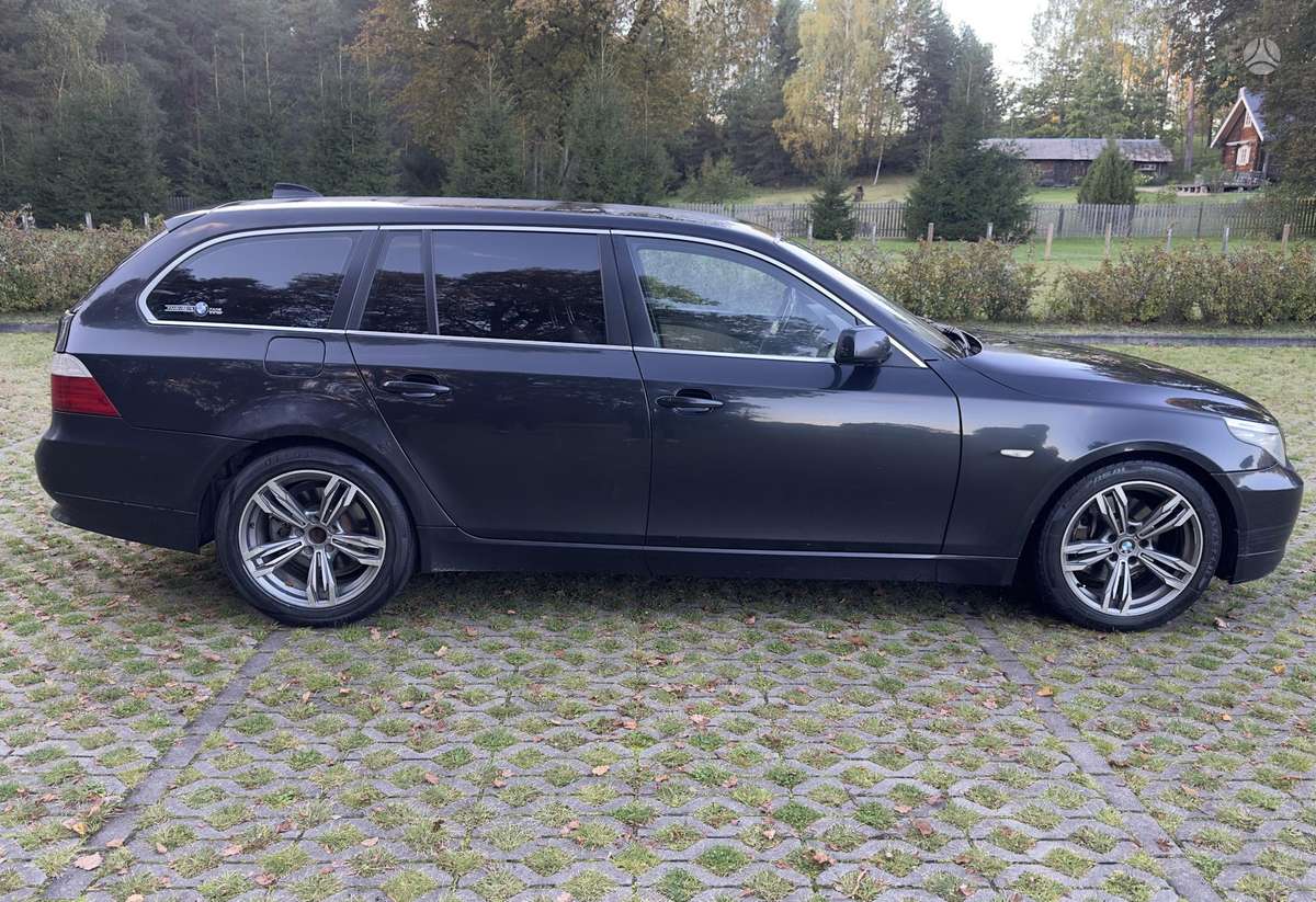 BMW 525, 3.0 l., wagon