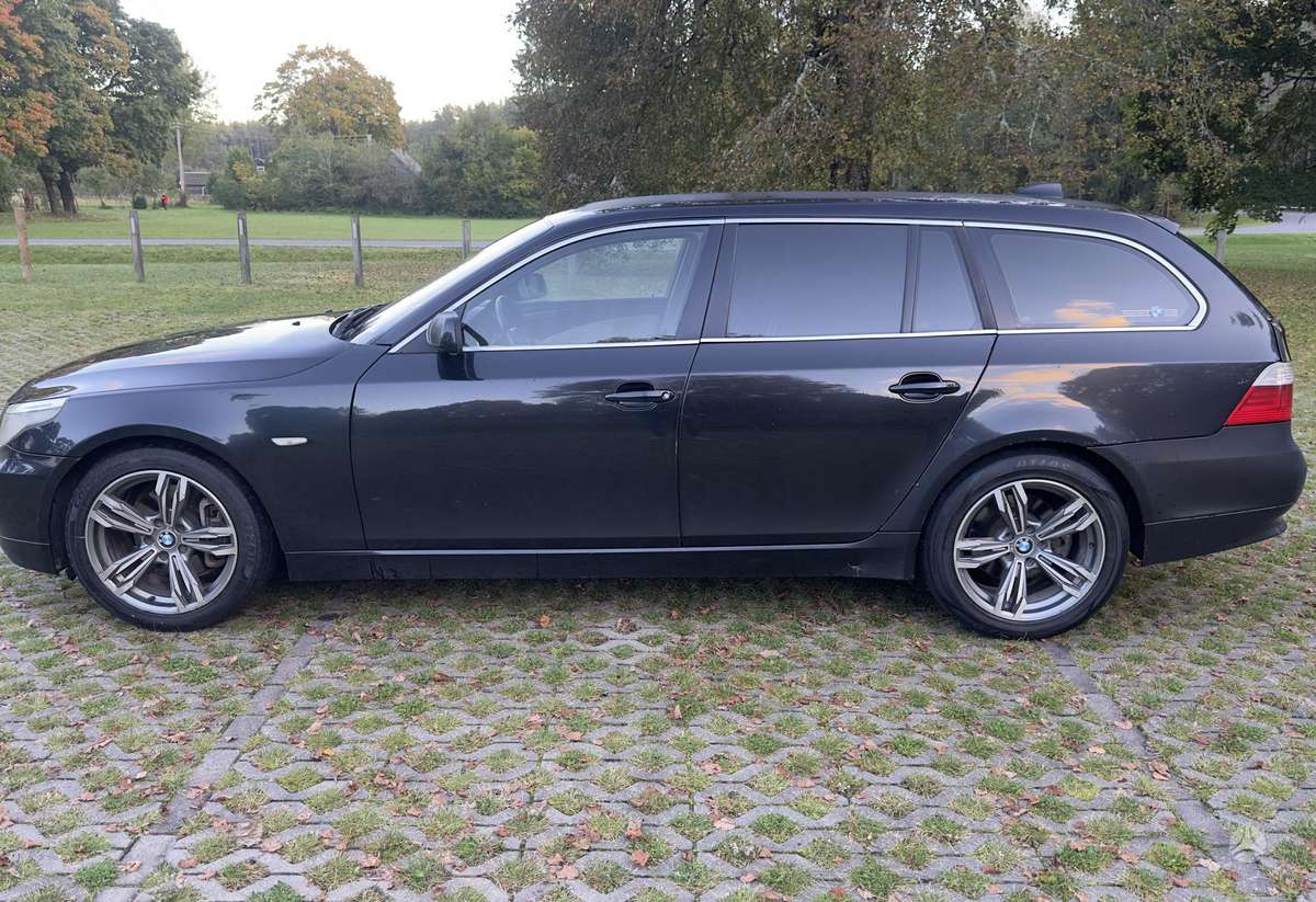 BMW 525, 3.0 l., wagon