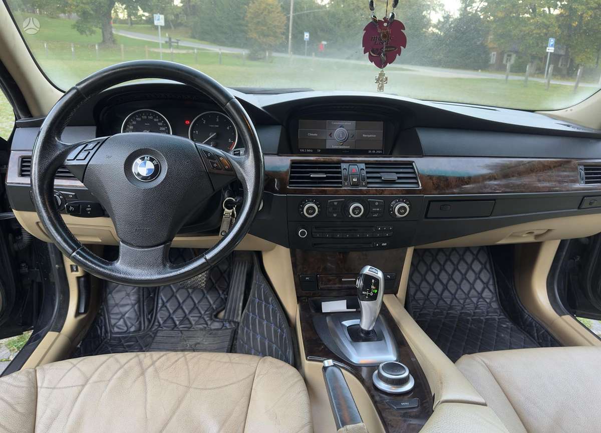 BMW 525, 3.0 l., wagon