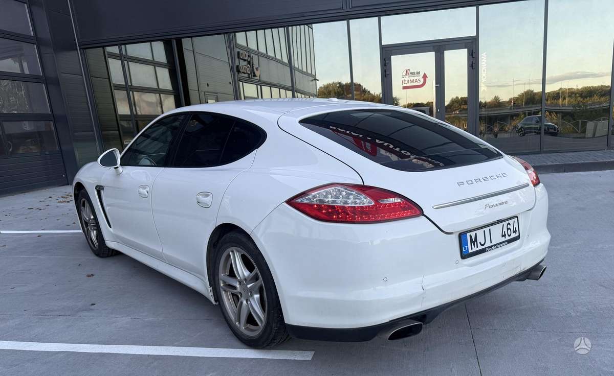 Porsche Panamera, 3.6 l., Хэтчбек
