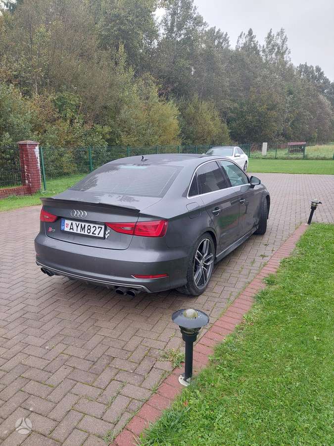 Audi S3, 2.0 l., Седан