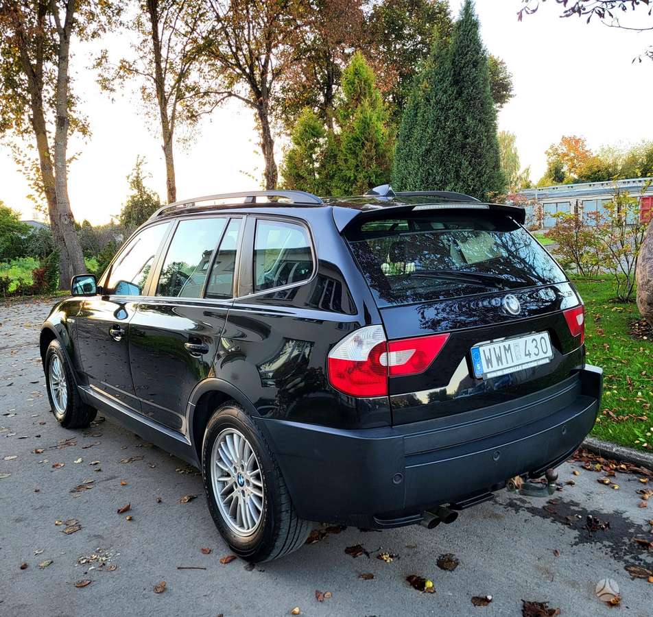 BMW X3, 2.5 l., off-road / crossover