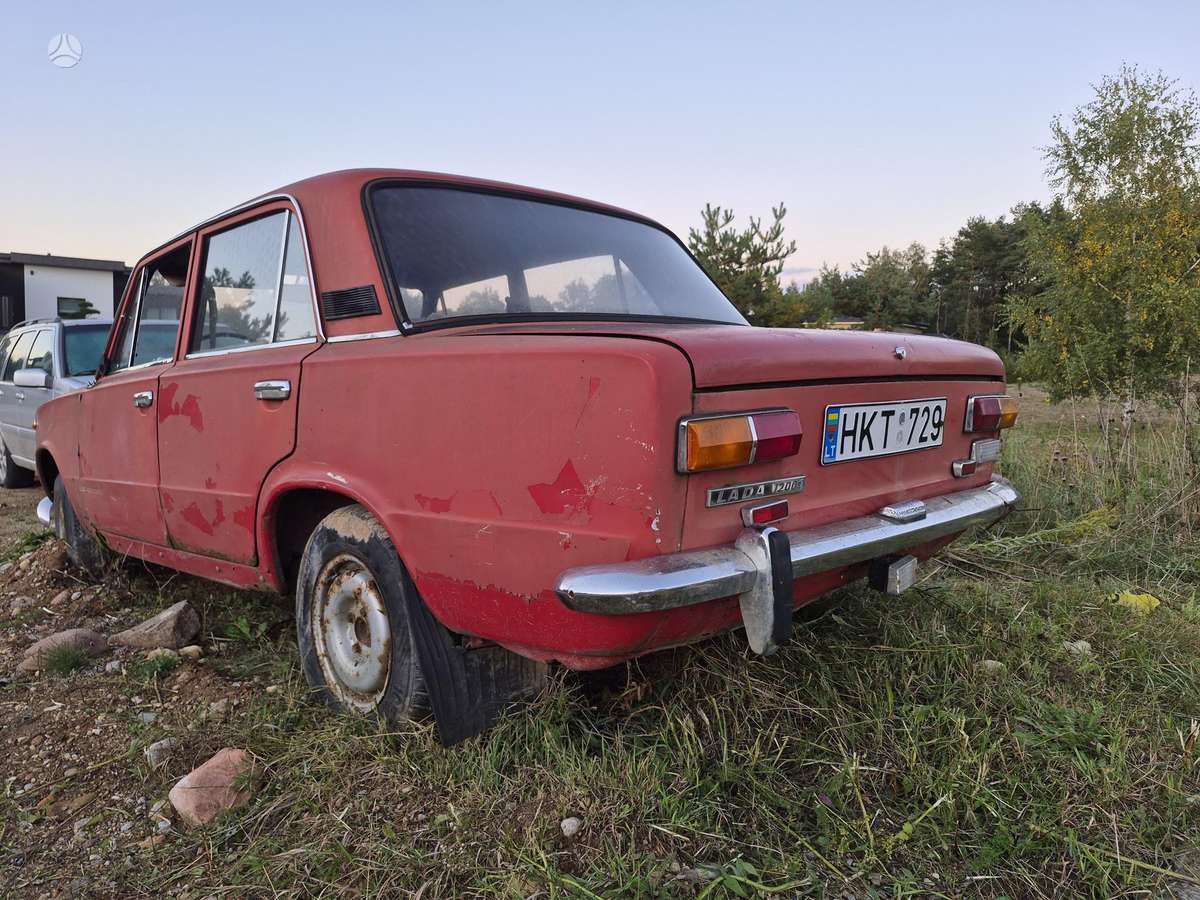 Lada 2101, 1.1 l., Седан