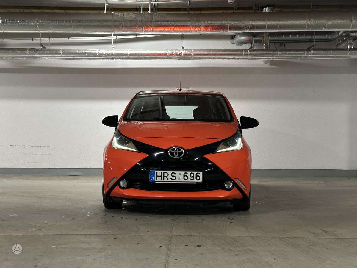 Toyota Aygo, 1.0 l., hatchback