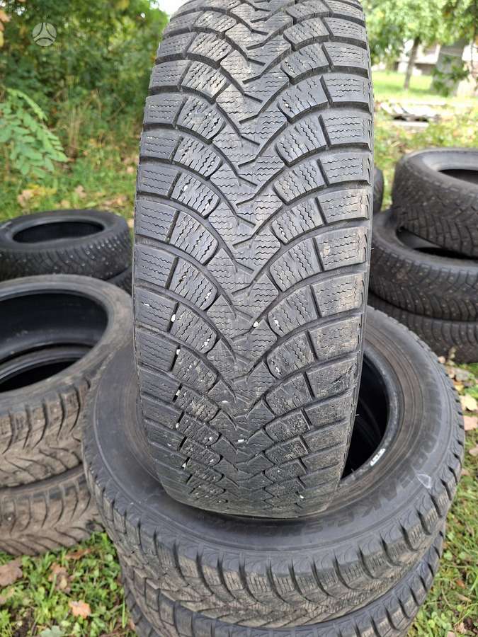 Falken, winter 215/60 R17