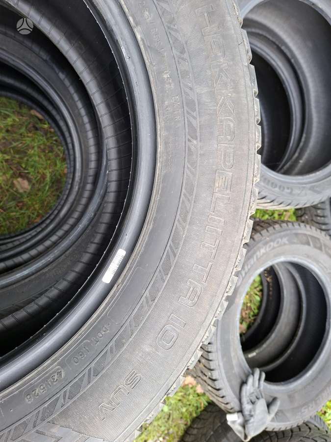 Nokian, зимние 235/65 R17