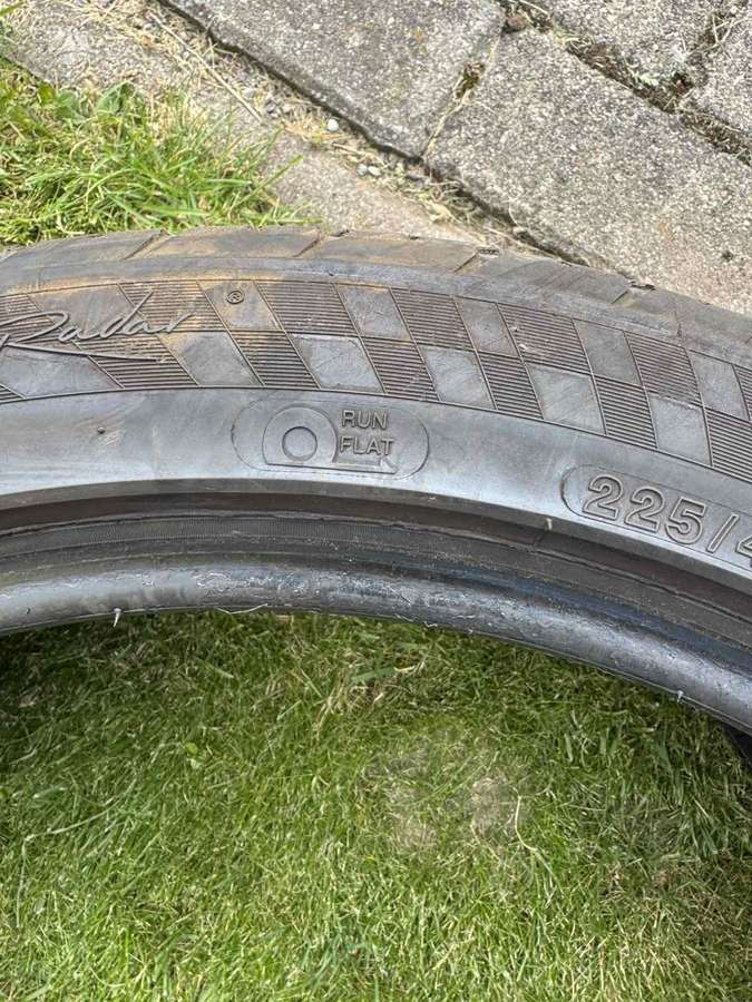 Radar Dimax R8, summer 255/35 R19