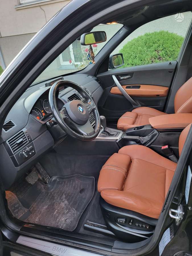 BMW X3, 3.0 l., mpv / minivan