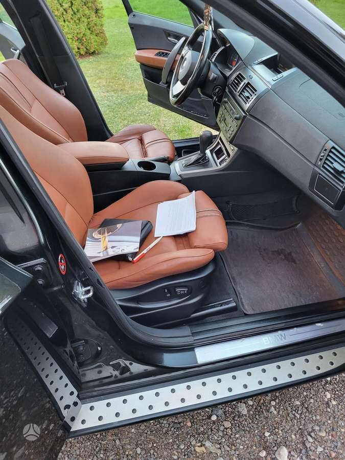 BMW X3, 3.0 l., mpv / minivan